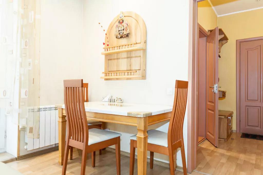 Apartment On Soborniy 177 Zaporizhia Exterior photo